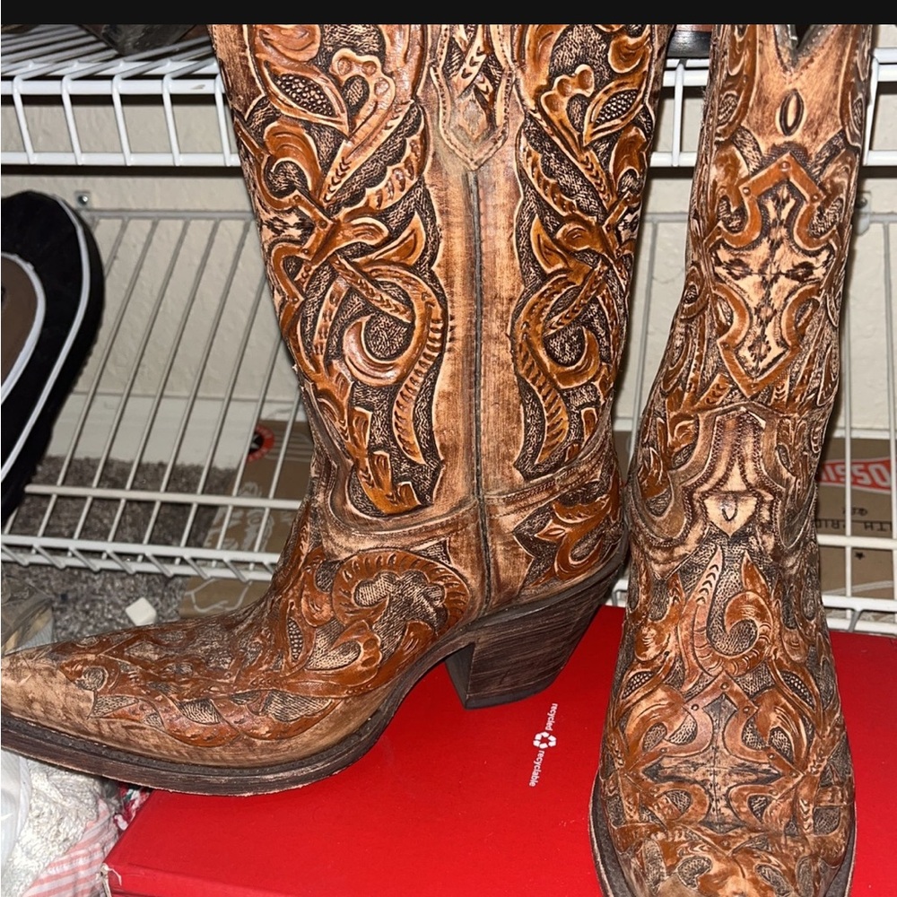 Intricate Brown Leather Cowboy Boots